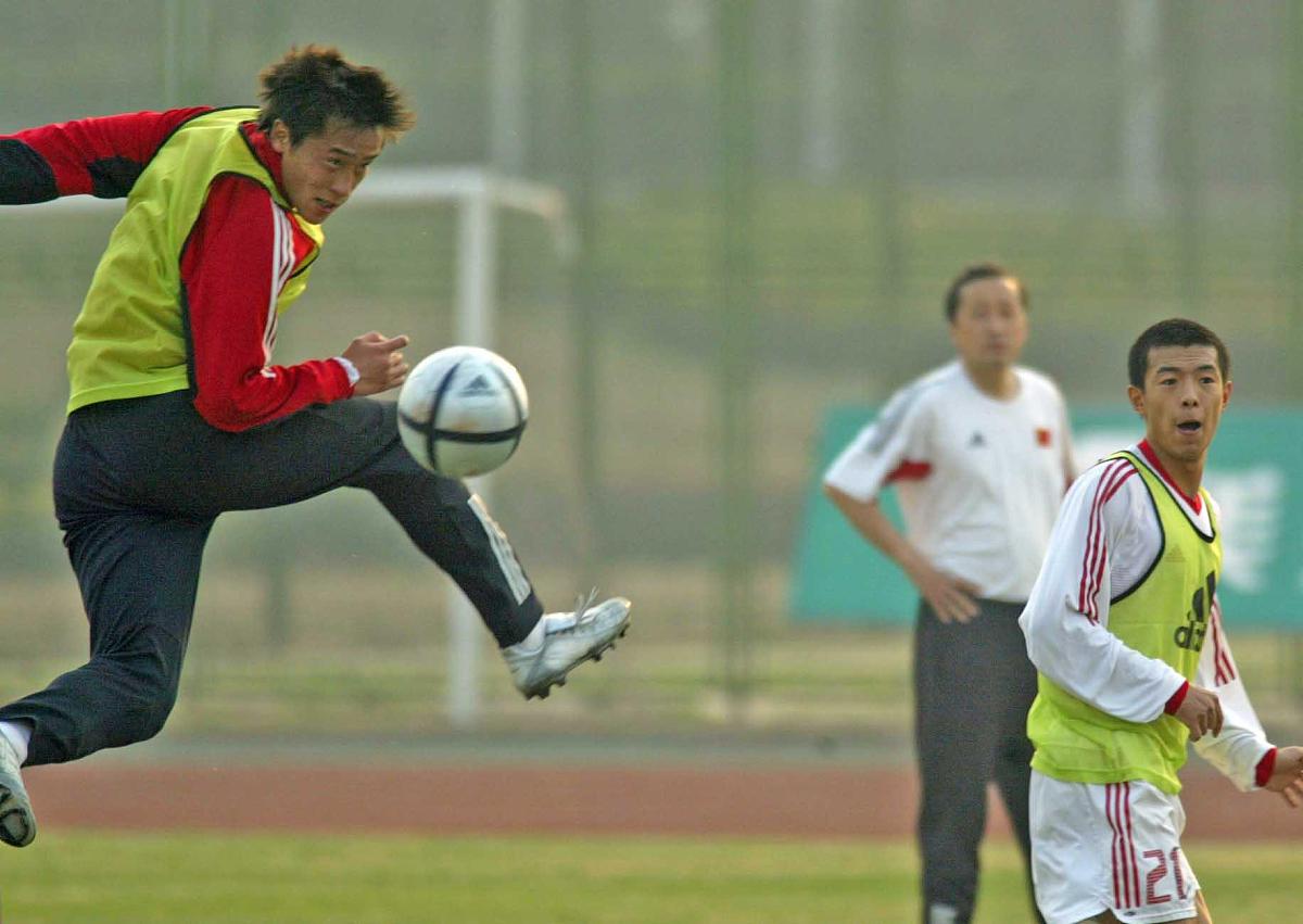 关键时刻,队员站出来决定比赛胜负 关键时刻,队员站出来决定比赛胜负