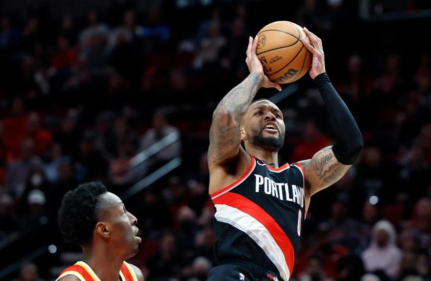 开拓者主场大胜老鹰,利拉德37分 开拓者主场大胜老鹰,利拉德37分