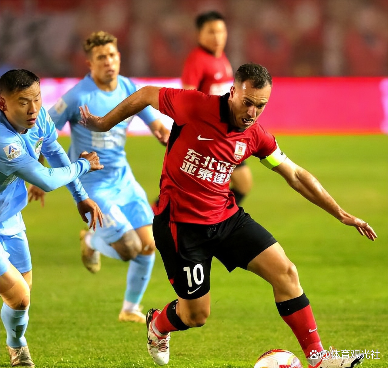 关于国内豪门实力凸显,踏上洲际足球殿堂的信息 关于国内豪门实力凸显,踏上洲际足球殿堂的信息