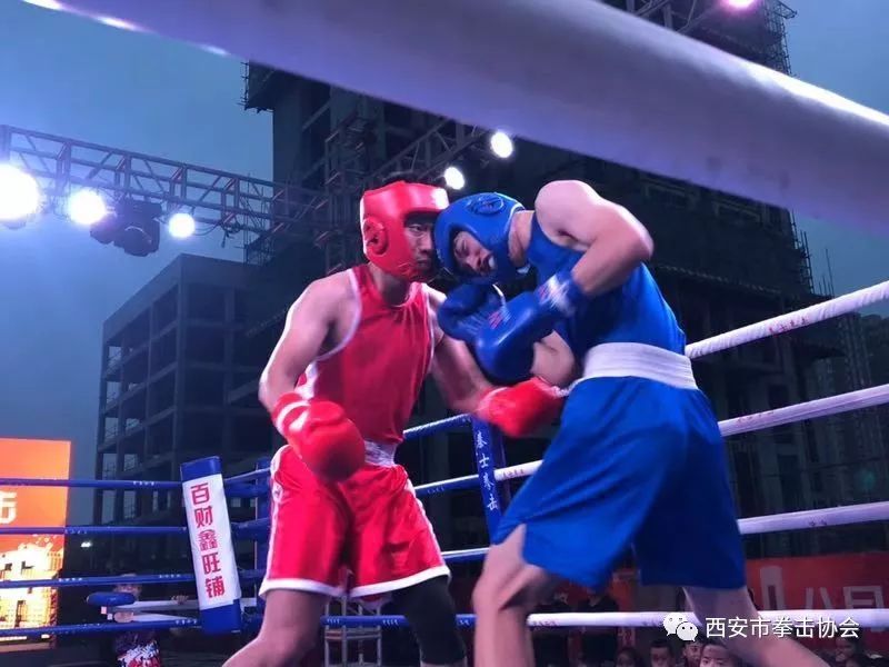 德国代表团在拳击比赛中获得佳绩,赢得赞誉 德国代表团在拳击比赛中获得佳绩,赢得赞誉